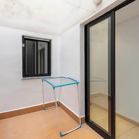 Apartment Vasallos With Ac And Wifi